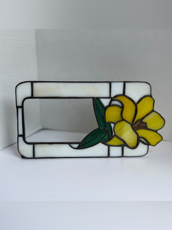 Other - Stained Glass Tiffany Style Photo Frame 3x5 Lily Flower Floral White Yellow Vtg